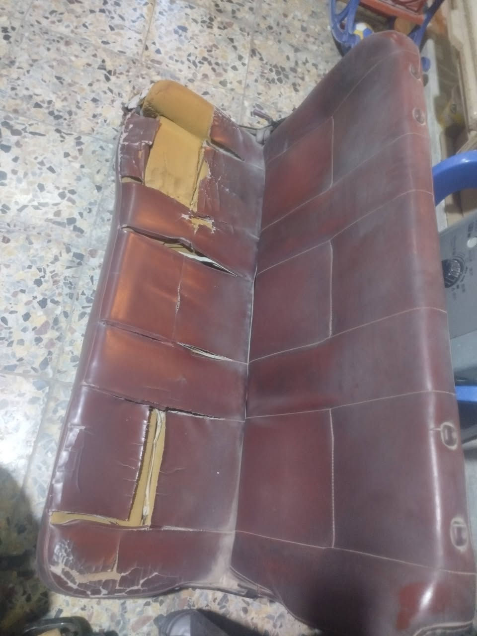 السلام عليكم كشنات بلاديةمال فتون عنواني بغداد الزعفرانية بدون كشنات الصدر وقلابي نقص وأحد 400 ألف ***********
