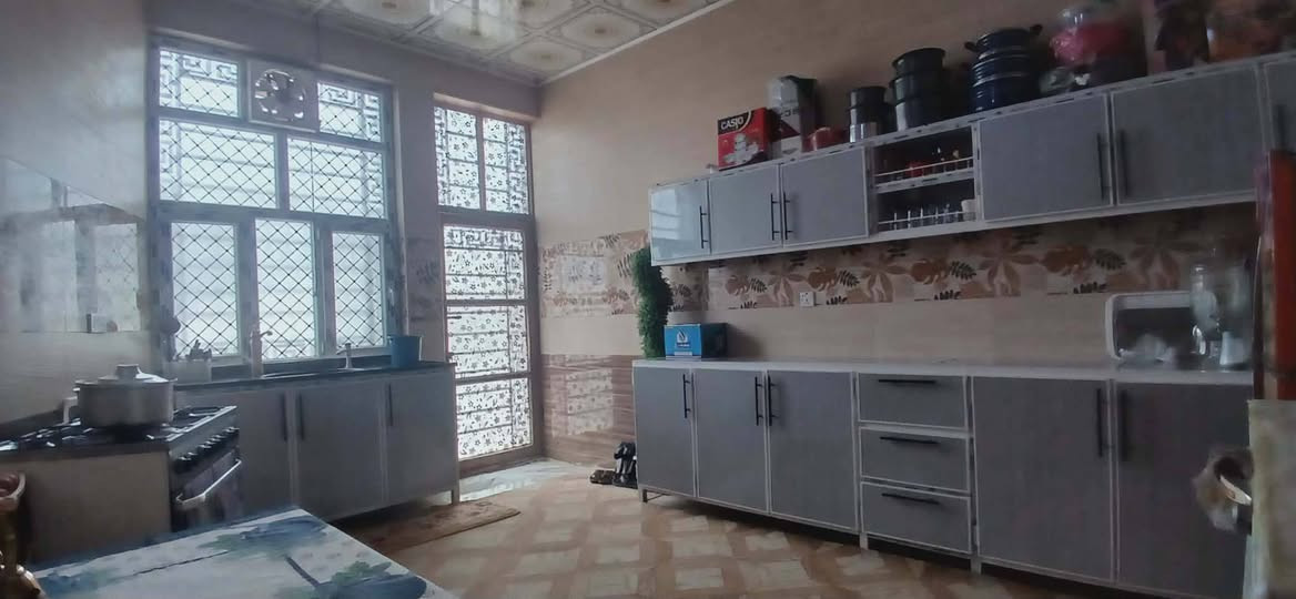 اللهم   صل  على  محمد  وال  محمد
السَلٱمٌ عـَلـْيگمّ-ۈرحـْمّـٌة ٱللـّہ ﯙبُرگـّاتہ
يعلن  مكتب   الشريفي للعقار   
عن   وجود   دار   للبيع    الموقع   مفرگ  السده    قريب   ع  ملعب   موقعه   ممتاز    
مساحته   300 متر    يتكون   م̷ـــِْن   غرفتين   وصاله  ومطبخ   واستقبال   وحديقه  وكراج   
البيت   متعوب  عليه    وكلش   مرتب    
السعر   150  وقابل    للتفاوظ،،،
للاستفسار  ***********
***********
***********
