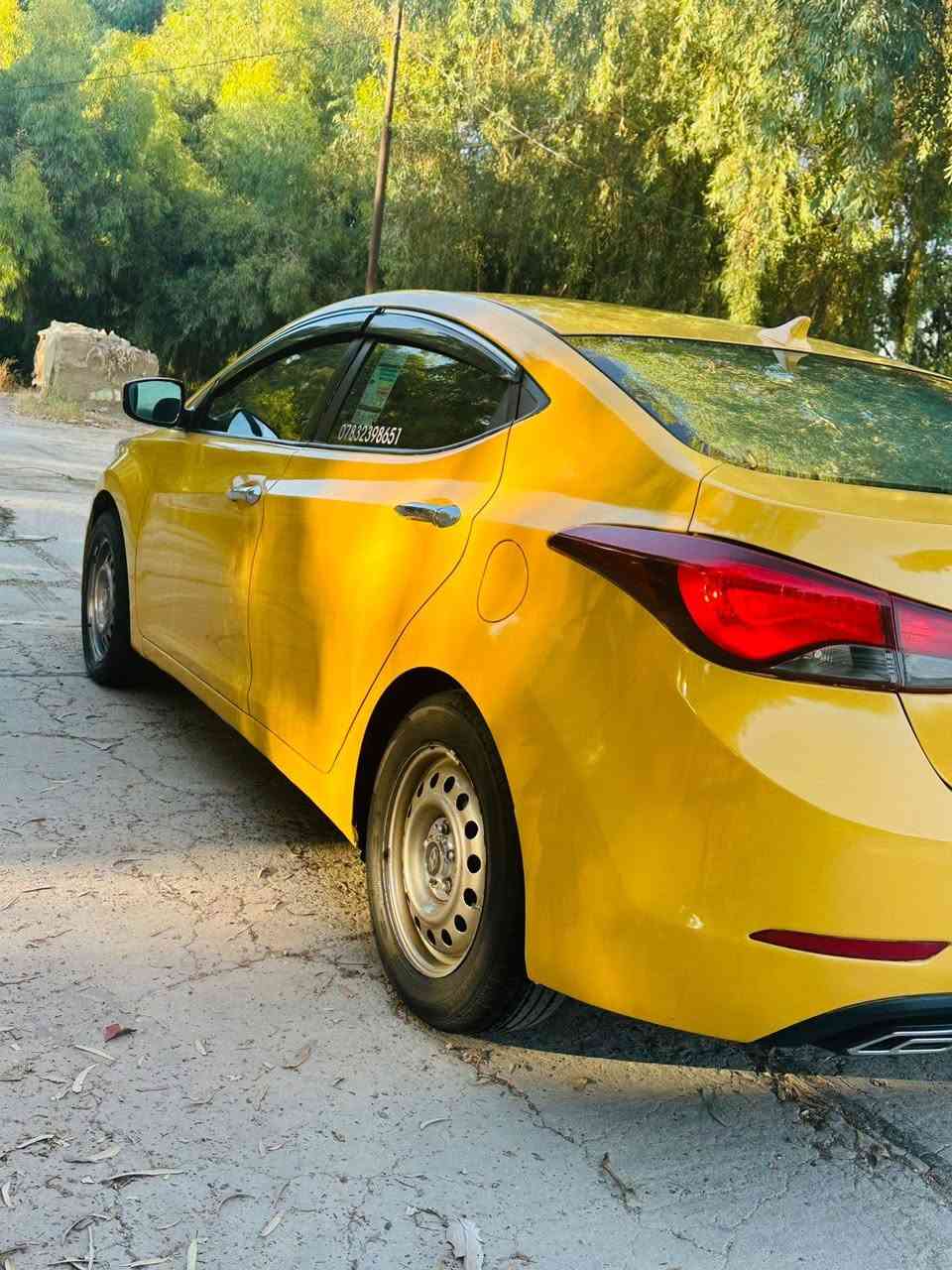 النترا،2015 امريكي محرك 2000
جاهزة كير ومحرك وتبريد وحدادية وتايرات   رقم بغداد 
السعر110 وبيه مجال 
بيها جاملغ امامي ففط 
الرقم ***********
الامكان بابل جبله
