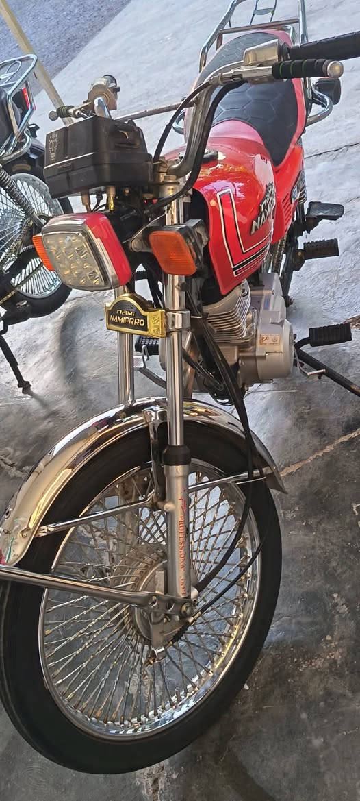 موديل 20 نامي برو لا صرف ولا بخار محرك شرط كهربائيات شغال كامل سعر 325 بيها مجال شراء يجي خاص لو يتصل   ***********
