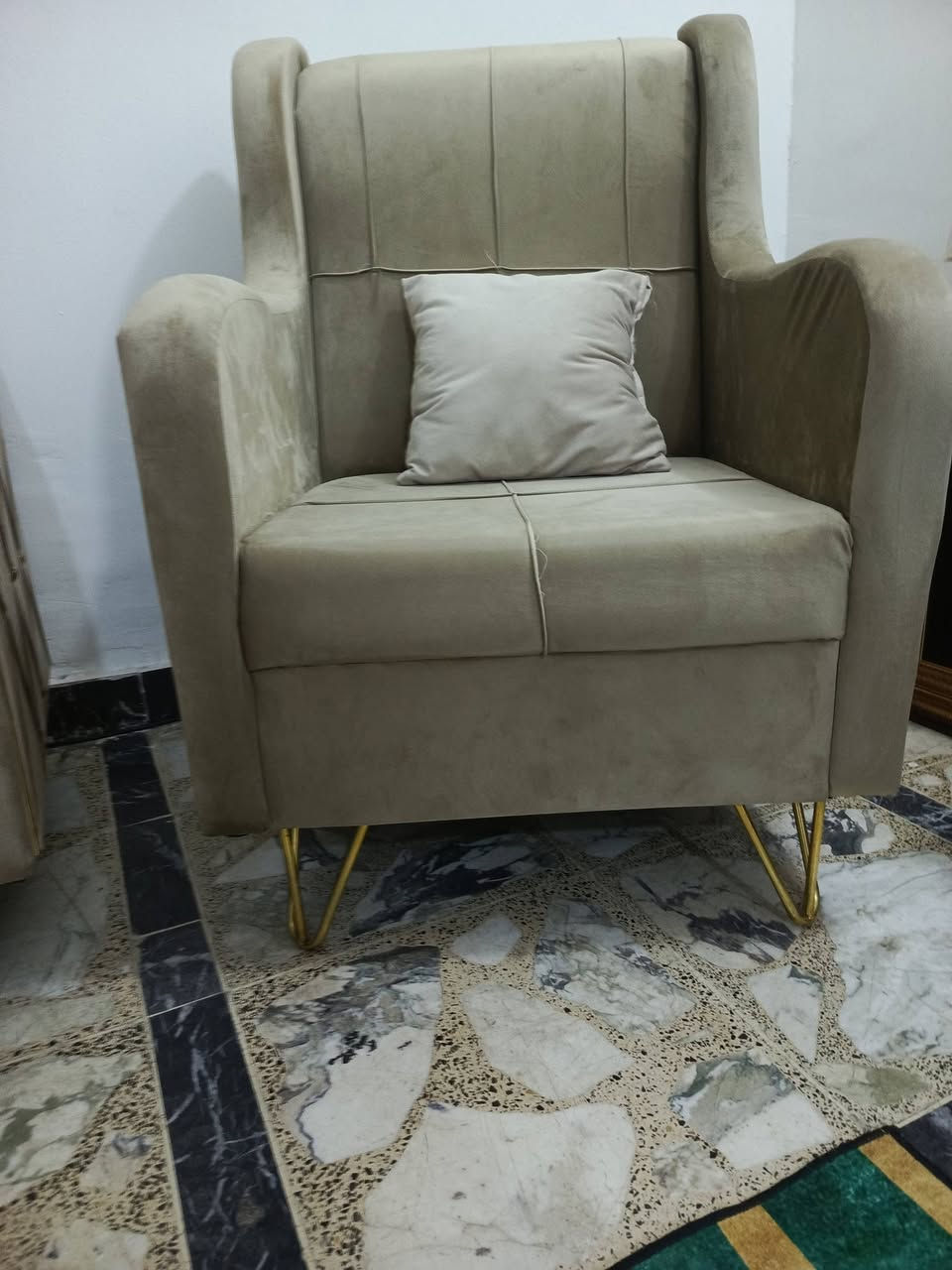 السلام عليكم
عندي تخم للبيع 225 الف والغرفه 750


**إذا كنت صاحب هذا الإعلان وتريد حذفه لأي سبب، رجاءا أرسل رسالة إلى الدعم الفني**