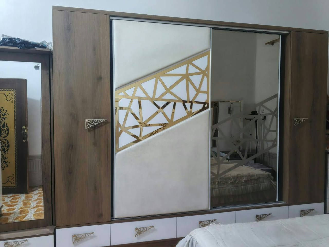 غرفة تركي للبيع درجة اولى 8 قطع السعر مليون وربع مكان بابل الكفل


**إذا كنت صاحب هذا الإعلان وتريد حذفه لأي سبب، رجاءا أرسل رسالة إلى الدعم الفني**