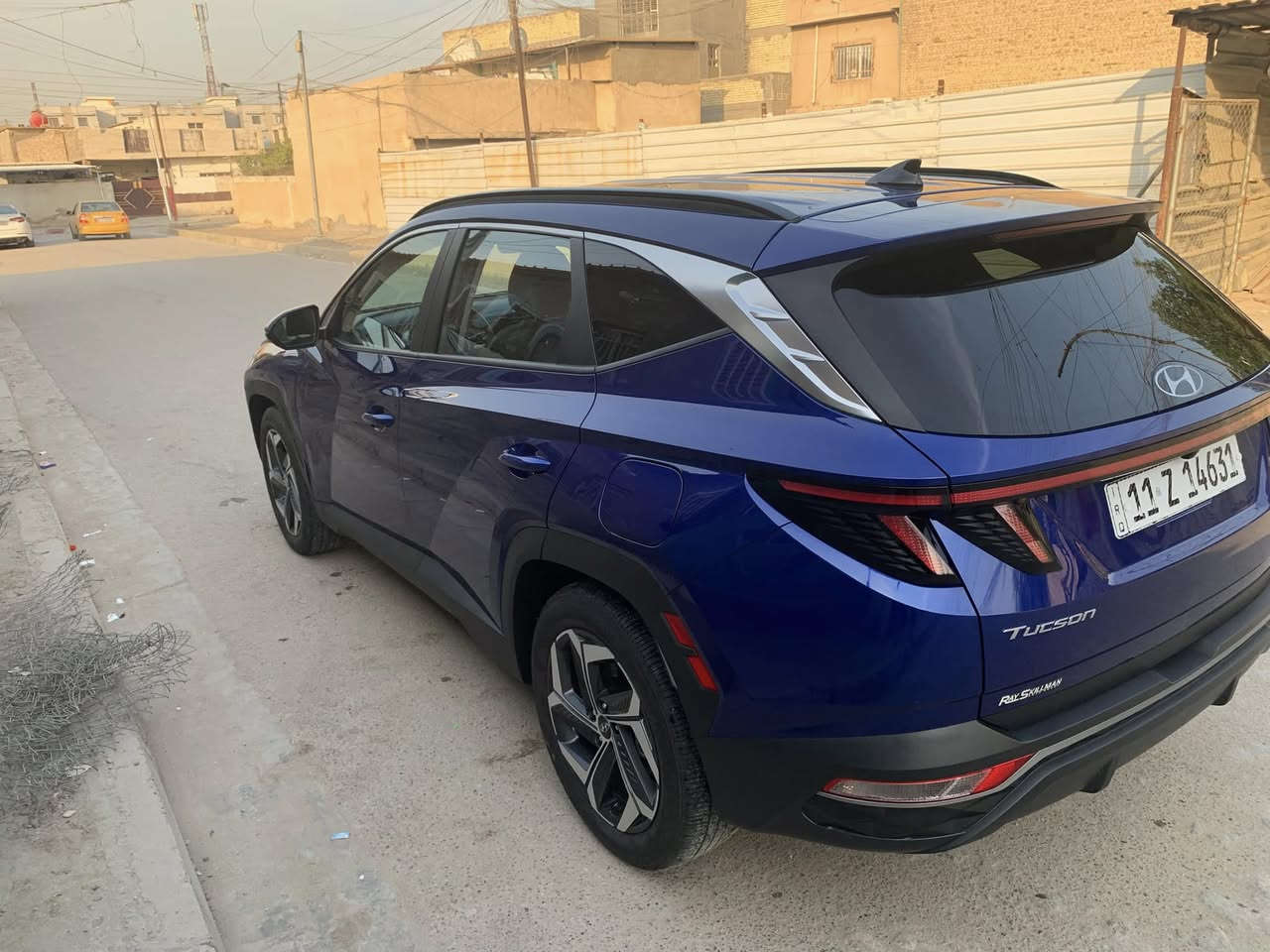 سلام عليكم  هونداي توسان موديل 2024 وارد امريكي  السياره بدون تبديل ولا صبغ بس بارد بل جاملغ   نفس القطع راجعات بدون يارباك 

مواصفات السياره 
رادار امامي خلفي جانبي 
فتحه سقف 
توقف ذاتي 
ترحيب اناره بل دوس علامه توسان 
تتفئه كشنات 
جنطه فتح عند القتراب 
تحديد مسار 
مثبت سرعه 
قياده ذاتيه 
بيبان لمس 
كشنات جاد 
اطفاء عند الوقوف 
لايتات زنون اربعه عدسات 
عنوان بغداد الزعفرانيه 
رقم الهاتف ***********
السعر 195
