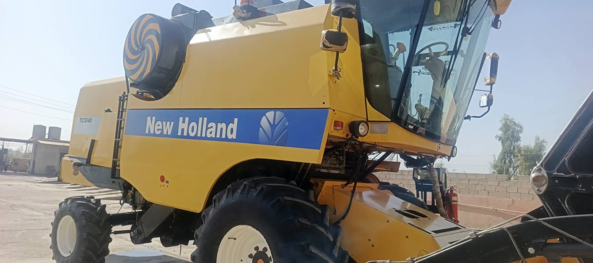 السلام عليكم حاصده2017للبيع رقم سليمانيه شرط التحويل مكفوله كفاله عامه محرك كير شرط قطره لحيم ماكو الشراي يتصل ***********المكان كركوك قضاء الحويجه
