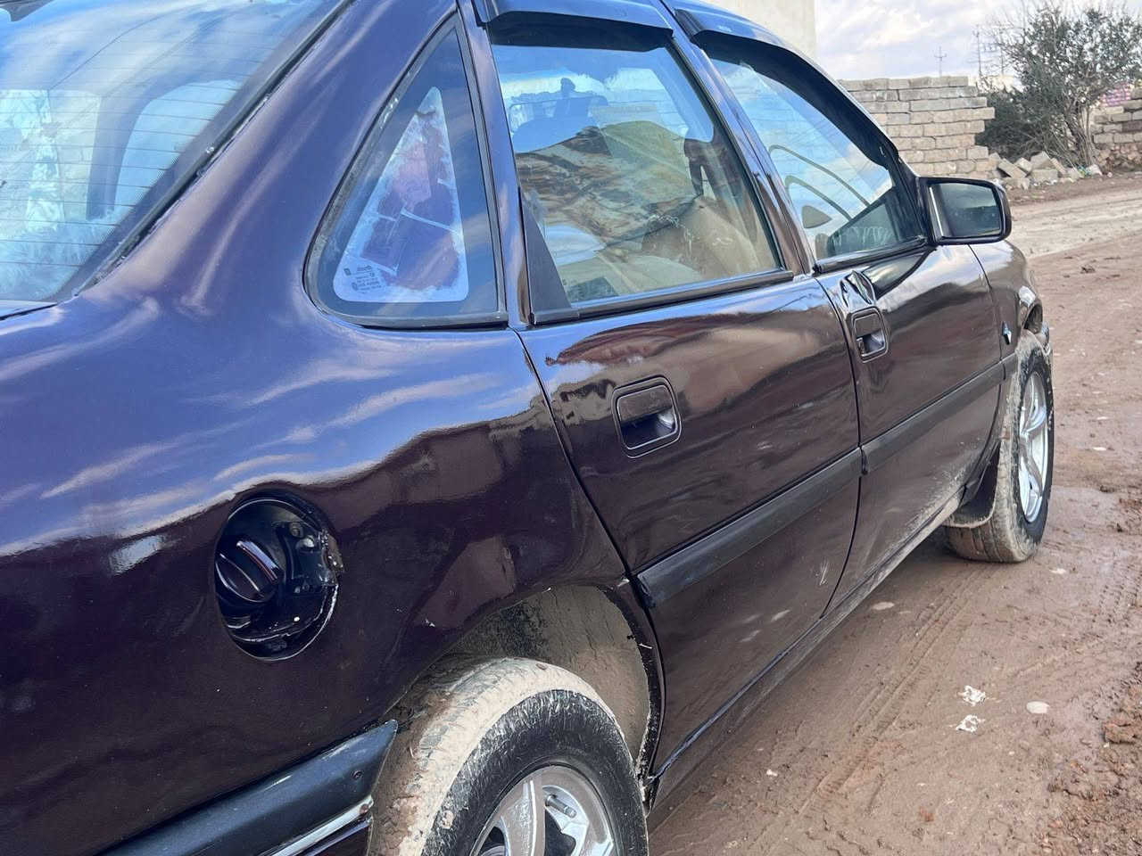 السلام عليكم عندي فكترا 18 للبيع مطوزا عام بدون دواخل بسبب التقحيل كير ومحرك شرط رقم نينوى سنويه ل2027 كابون بانزين شرط التحويل تواير اربعه جدد طخم جديد 
تفاصيل أكثر اتصل عرقم
***********كورك
بيع بلقصاد أو مراوس حسب القناعه 
المكان قرية عوينات ناحية ربيعه
