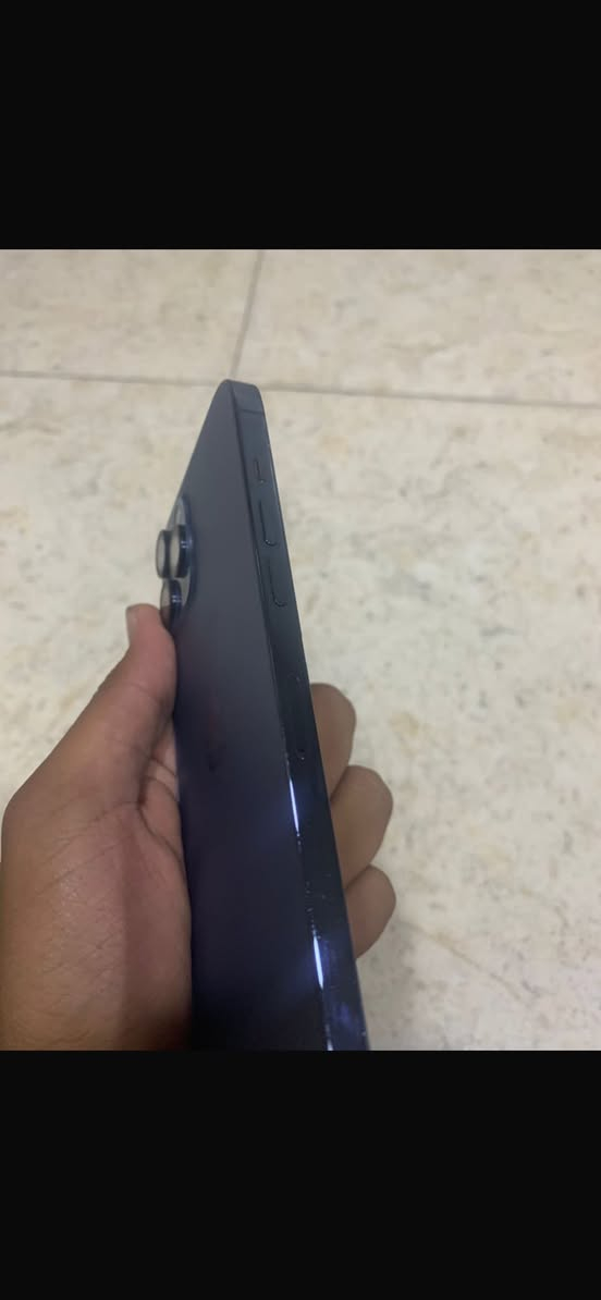 سلام عليكم للبيع مستعجل كلش أيفون 12برو ماكس
ذاكره 256 يدعم شريحه الاكترونيه مبدل بيه شاشه اصليه 3 خيارات وبطاريه وفيس إيدي بي مشكله جهاز نضيف 90‎%‎

سعر 290 وبي مجال للاتصال ***********
