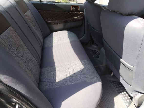 السلام عليكم لانسر موديل ٢٠٠٦ للبيع رقم بغداد انكليزي بسمي سنويه لل ٢٠٣٠ مصبوغه عام عدا القماره بيها طخه بالجاملغ الامامي والخلفي جوه البك لايت محرك ٢٠٠٠ ممتاز كير AT ابو الولف المرغوب صدر ممتاز جديد راديتر جديد تخم تاير جديد مابيها اي نقص فقط كمبريسر التبريد واكف للاستفسار الاتصال على الرقم *********** مكاني بغداد الغزاليه السعر 64 ورقه وبيها مجال جدا بسيط
