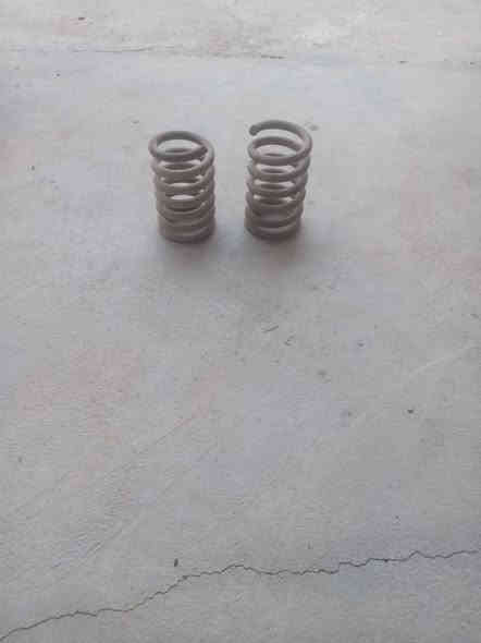 لسلام عليكم الوي للبيع *********** فلنجات وقيات عضم
