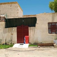 بيت للبيع • ١٠٠م • قرب مستشفى التركي