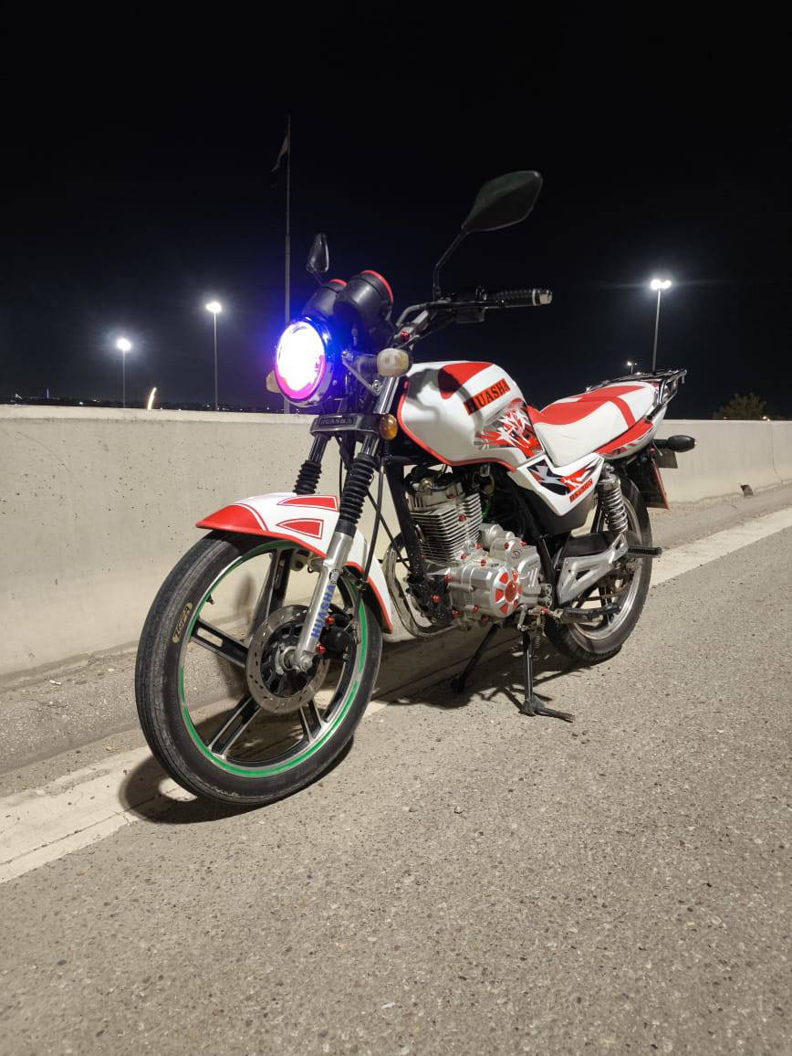 سلام عليكم موطار للبيع مكاني رمادي البفراج قريب عل مدخل سعر 750وبي مجال بصيط موديل 22 لستفسار واتساب ‏‪***********‬‏
