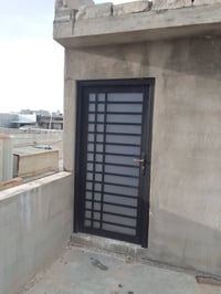 ابواب ربل مانع تراب وصوت ومي سعر الباب ايكلفك 250 الف كامل ويالشد اي ب...
