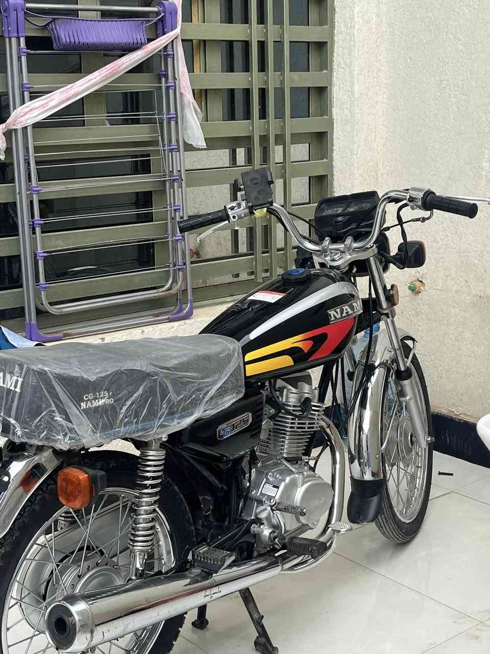 لام عليكم دراجه نامه شلامجه عينه ولايت بدون اوراق كفاله دراجه نضيفه معدل وشلعه سعر دراجه 850 وبيه مجال عنواني ميسان رقمي *********** المو شراي. لي خابر
