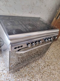 طباخ مصري • كله شغال • نظيف جدا