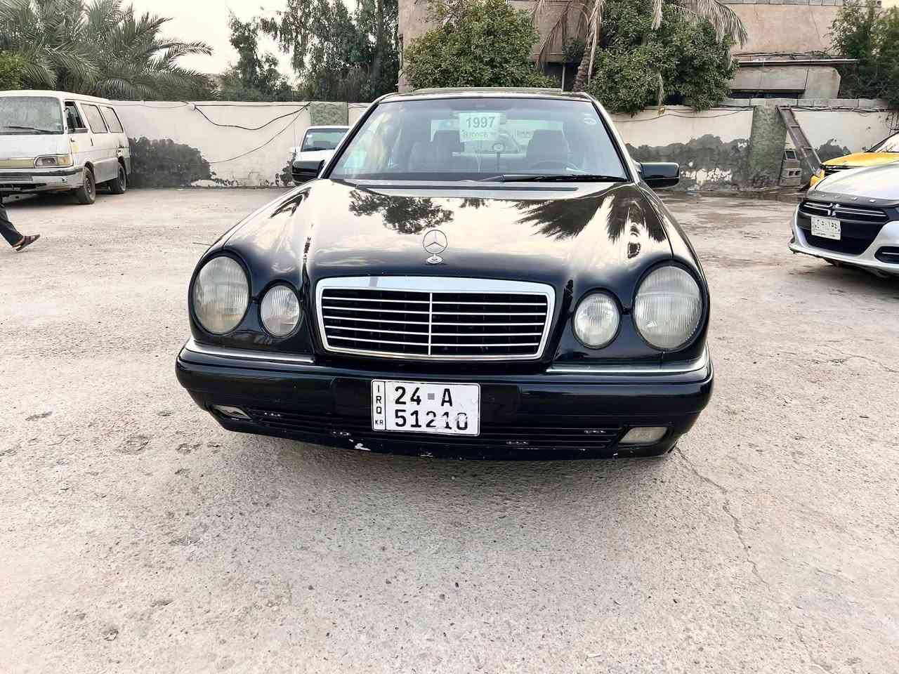 مـارسـيدس ام عـيون
🔱: المـوديل :1997
🔱. الضرر : جاملغ وبنيد مفتوح
🔱.المـكينة وكير V بلادية 
🔱. ويل لاكزونه 
🔱.رقم دهوك الجديد شرط التحويل 
🔱.داخل اسود جلد 
🔱.كهـربائيات بلاديه
🔱. نقوصات فقط غاز تبريد ويرجع شغال تبريدها فول 
🔱. فتـحه سلايد 
رقـم الهــاتف 📞
***********
