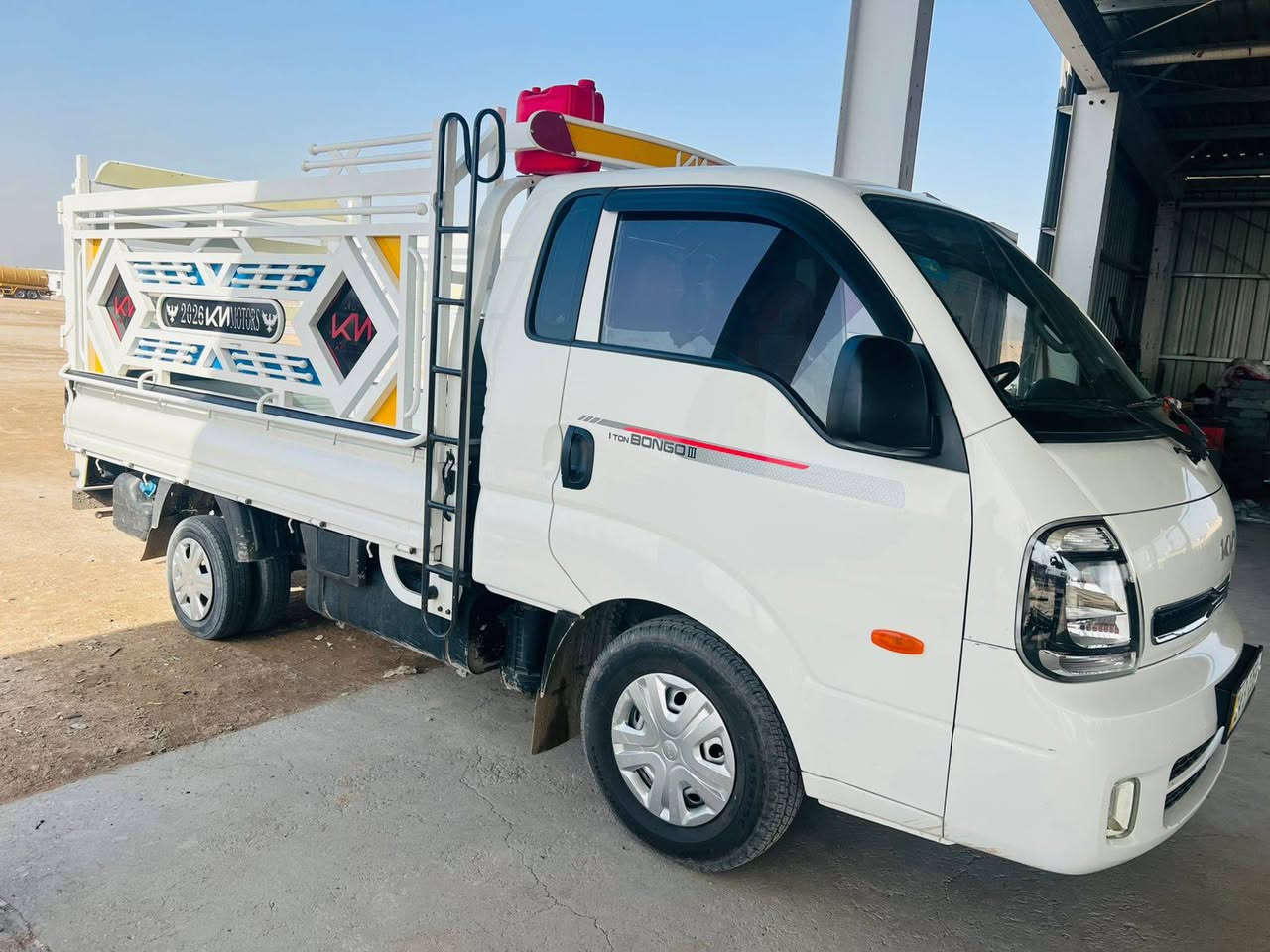 سلام عليكم بنكو دبلو مكفوله من كلشي موديل 2023 شخوط قليل كلش السعر 220وبيها مجال رقم صاحب السياره انا مكلف بنشر *********** ماشيه45
