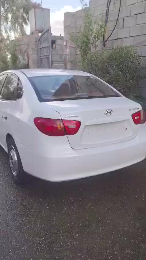 سلام عليكم سياره لنتره لبيع ادوات مكينه وكيو وتخم تأير شرط جديد لمكان صلاح دين بلد لسع
ر ربعيم وبيها مجال  لستفسار تصل ***********
