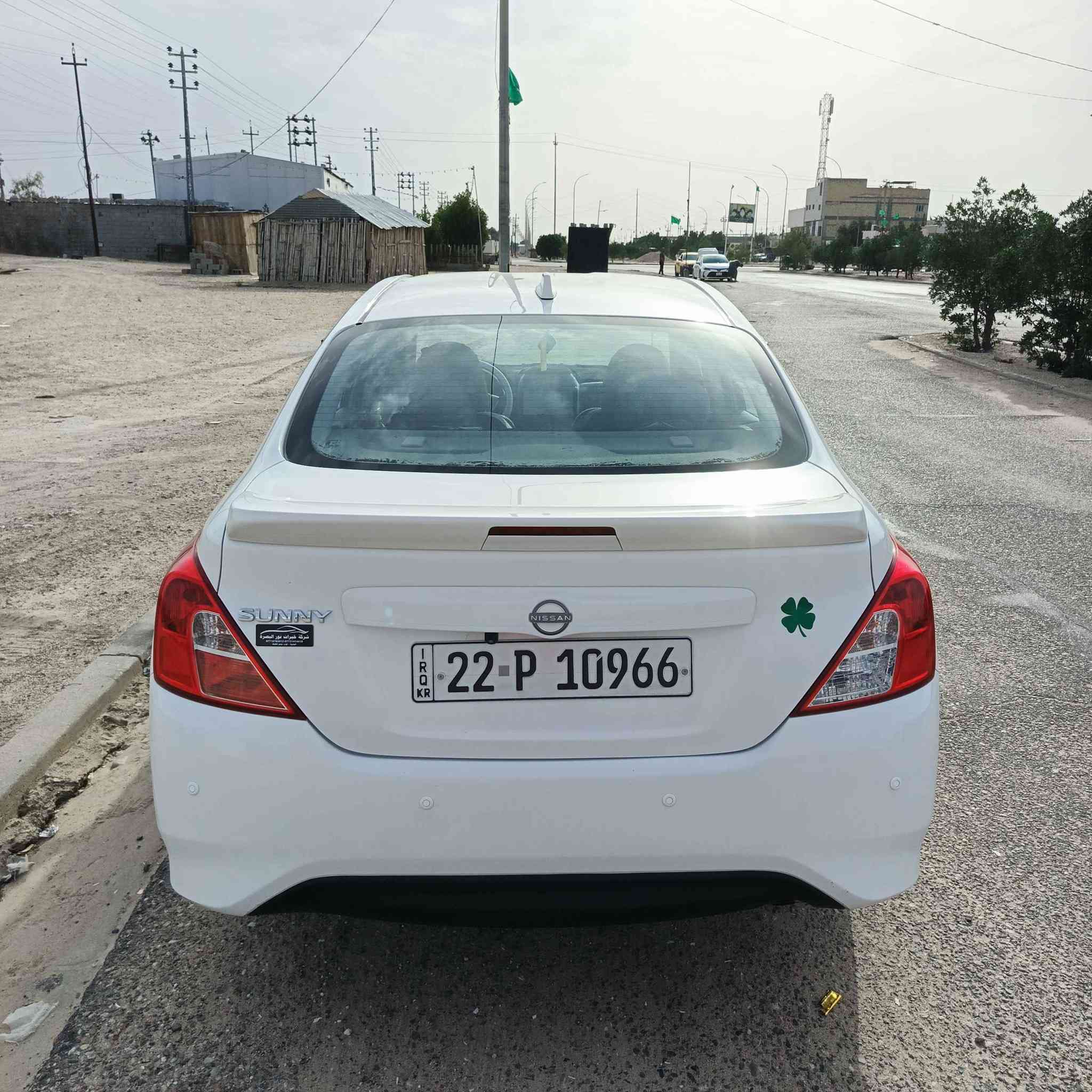 نيسان سني هندي كفاله عامه 
ماشيه 44 
السعر 119 وبيهه مجال قليل 
*********** البصرة, العراق
