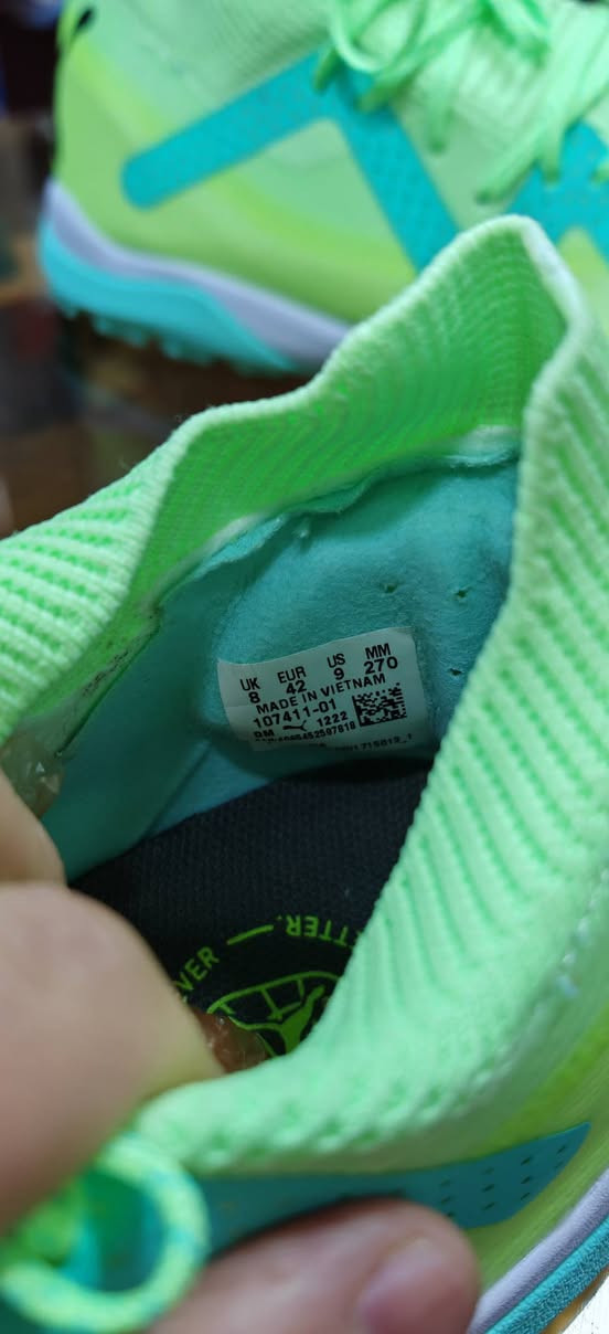 بوما لون مميز نسخة التارتان 
قياس 42 
السعر 40 الف 
كربلاء حي الحر قرب مجمع ليمونه 
لايوجد توصيل


**إذا كنت صاحب هذا الإعلان وتريد حذفه لأي سبب، رجاءا أرسل رسالة إلى الدعم الفني**