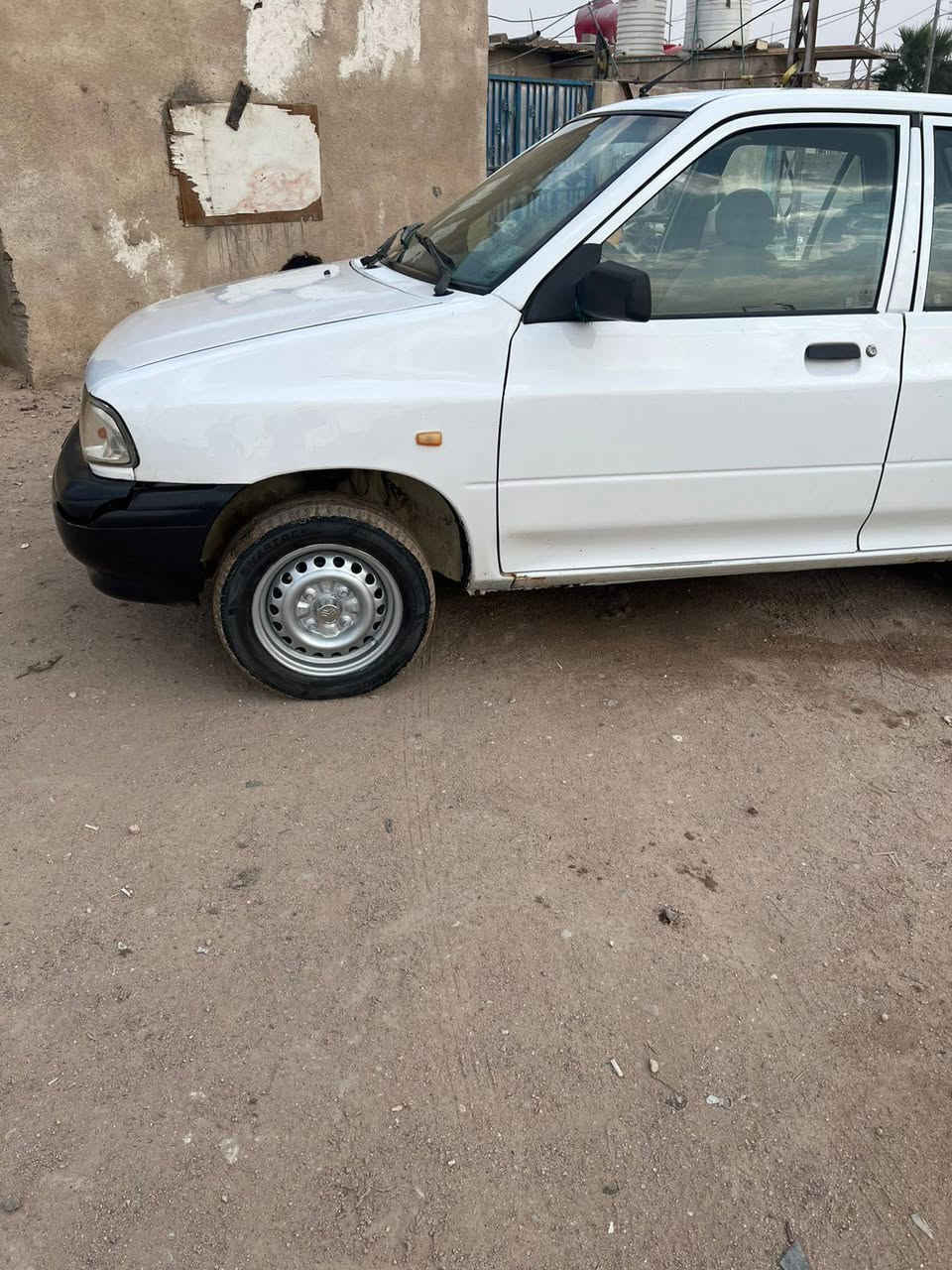 السلام عليكم من رخصت الآدمن سايبه موديل 18مكينه وكير وتبريد خير من الله مكفوله من التبديل والضربه والصبغ تحويل مباشر كلش حلوه السياره برانكيتات سالمات بس واحد بي فطر قليل السعر 47بيها مجال مكانه البصرة الزبير ***********
