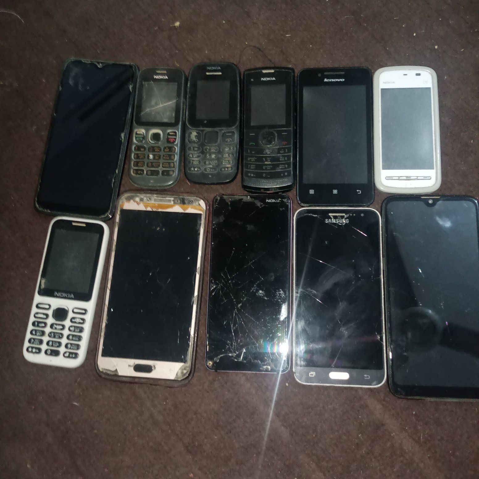 السلام عليكم

اجهزه للبيع شلعة وحدة 

الــســعــر //  90 الف 

اكو بيهم شغالات فقط نقص بطارية 
واكو نقص شاشة واكو نقص اي سي

يعني ابيع هالموجود 11 واحد


**إذا كنت صاحب هذا الإعلان وتريد حذفه لأي سبب، رجاءا أرسل رسالة إلى الدعم الفني**