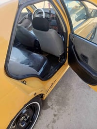 بيجو بارص • تكسي • بابل