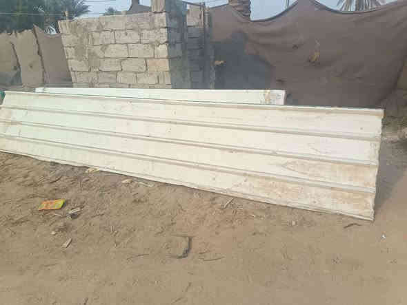 (٥)قطع ابو ال٤م متر

(٣)قطع خمس ونص

سعر المتر ب ٨ الف

الصلاحية ***********    مكلف بلنشر
