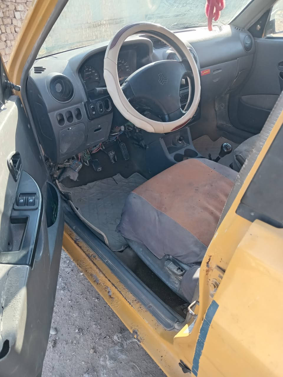 سلام عليكم سايبه لبيع موديل 2012 رقم ألماني قادسيه مكاني نجف حي القدس مكلف بنشر لحد يراسل خاص *********** اتصل على صاحب اسياره
