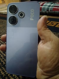 بوكو M6 • ٢٥٦ • ٨+٤ رام