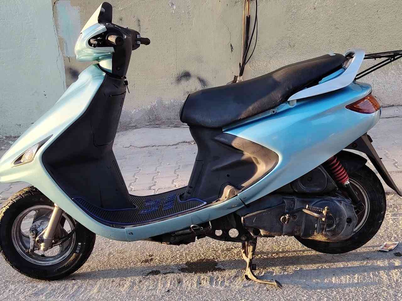 سلام عليكم دراجه فراشه دراجه كل نقص مابيها دراجه كهربائيات كله شغال دراجه شلعه ومعدل فول دراجه نضافه فول دراجه مامفتوحه دراجه حلوه نضيفه السعر 550 وبيها مجال المكان نجف الرقم ***********
