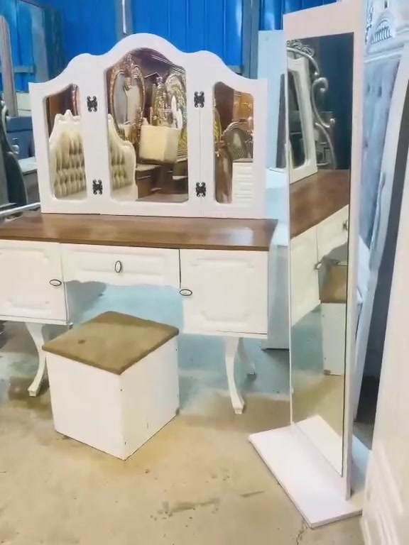 للبيع وحجز واستفسار على خاص شري يجي


**إذا كنت صاحب هذا الإعلان وتريد حذفه لأي سبب، رجاءا أرسل رسالة إلى الدعم الفني**