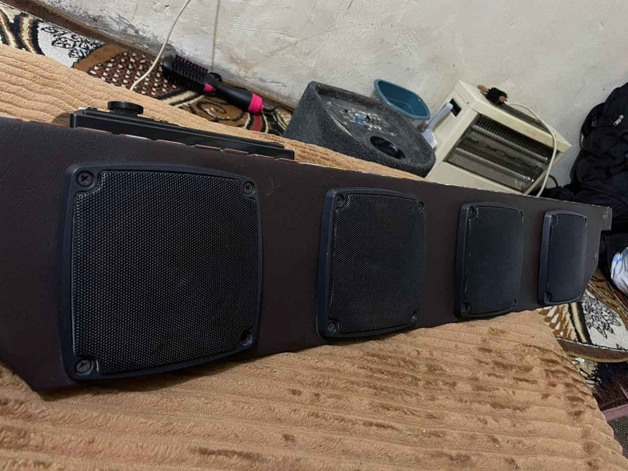 سلام عليكم مسجل ودمام للبيع سعر ٥٠
***********
