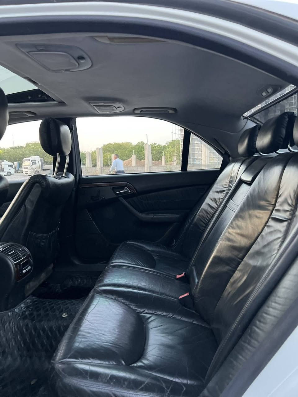 مارسیدز بۆ فرۆشتن S 500 لارج ساغ ساغ مۆدێل 2006 فوول فوول مواسەفات مەکینەی V8 گێڕو مەکینەو ئەکسل و تەقەو ڕەقەی بەشەرت تەبرید ساردو گەرم لەگەڵ سووچ کارەبای هەمووگیانی ئیشەکا هەر چوار چوپی ئیشەکا سلایت شاشە کامیرە سەلاجە ئاوێنە کارەبا چوار کوشین کارەبا جلدو گەرموو سارد چوار تایەو ویلی تازەی لەژێرە دەعموو لێدرانی نیە دوپارچەی بۆیاخی ئەوروپایە بەبێ ناوگرتن سعری 51 وەرەقەو کەمێک مەعمەلە موشتەری نیت بێزارم مەکە شوێن کەلار ***********
***********
