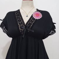 شلحه نسائي.   القياس فري سايز  الخامه فانيله فول ليكرا   سعر الدرزن 60...