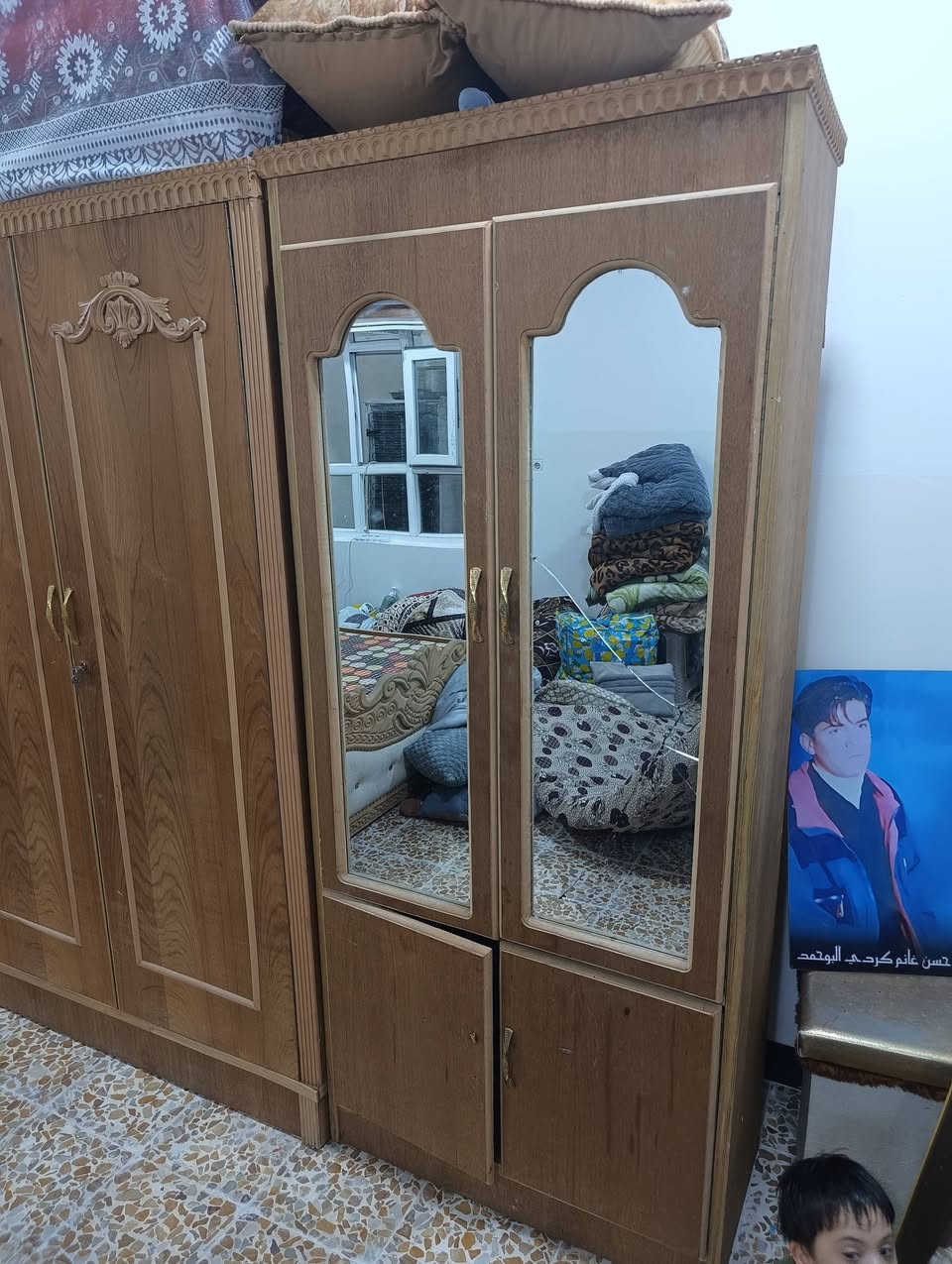 غرفه للبيع شرط النضافه السعر 400 بيع مستعجل الشراي فقط يتصل ***********-‏‪***********‬‏ وادي حجر
