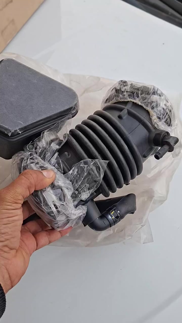 يتوفر لدينا ادوات سورنتو سنتافيا سبورتج توسان جديد ومستخدم الرمادي شارع ٦٠ قرب مستشفى الرازي للاستفسار الاتصال على الارقام التاليه *********** / ***********
يوجد توصيل لجميع المحافظات
