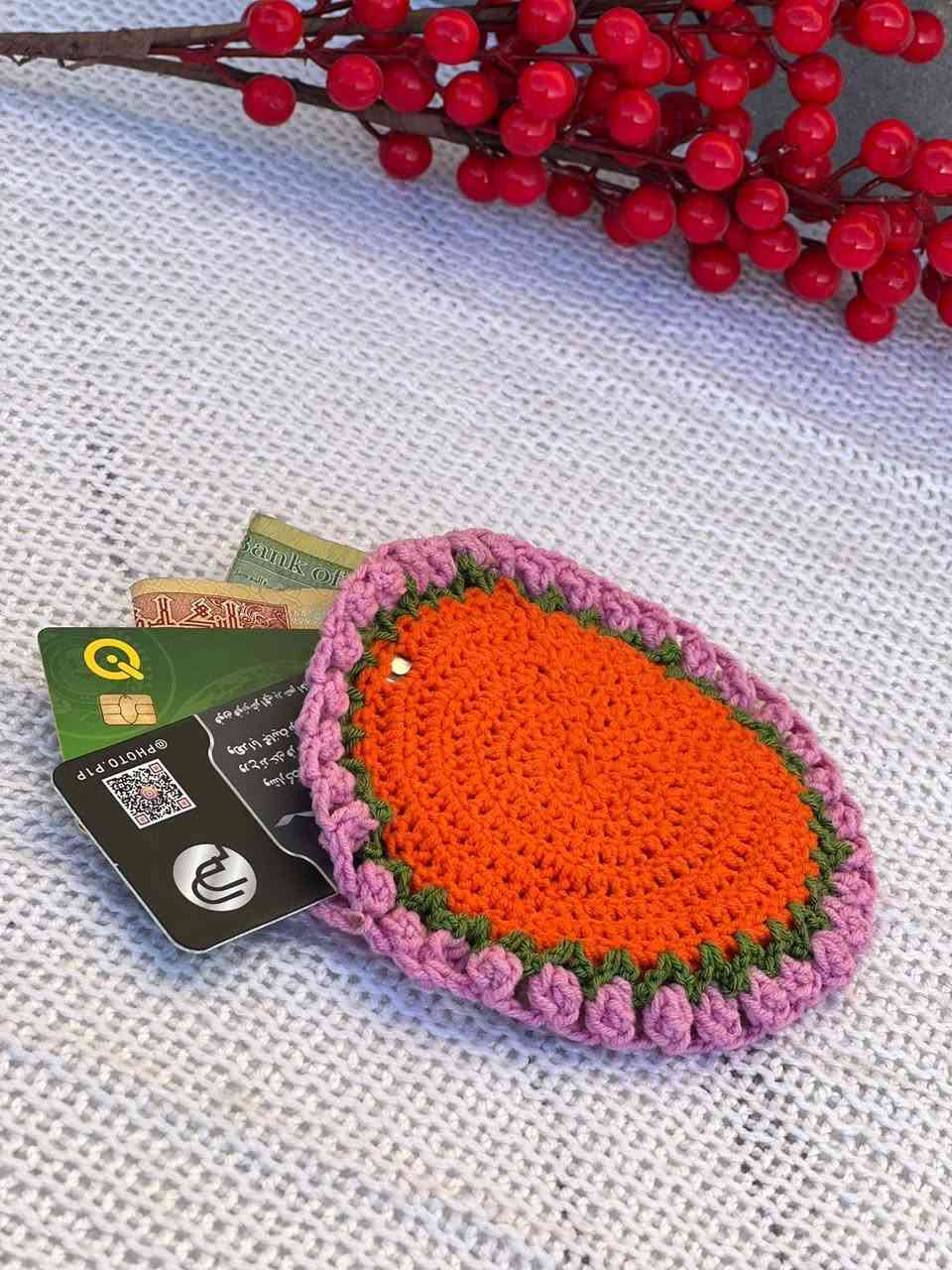 ✨ قطعة كروشيه مصنوعة بحب وتفاصيل تخطف العين 🤍🌹🧶
شغل يدوي مرتب ولمسة مميزة لكل شخص يحب القطع المختلفة. للحجز أو الاستفسار راسلوني 
يوجد خدمه توصيل 🚗
ريشه وغرزه


**إذا كنت صاحب هذا الإعلان وتريد حذفه لأي سبب، رجاءا أرسل رسالة إلى الدعم الفني**