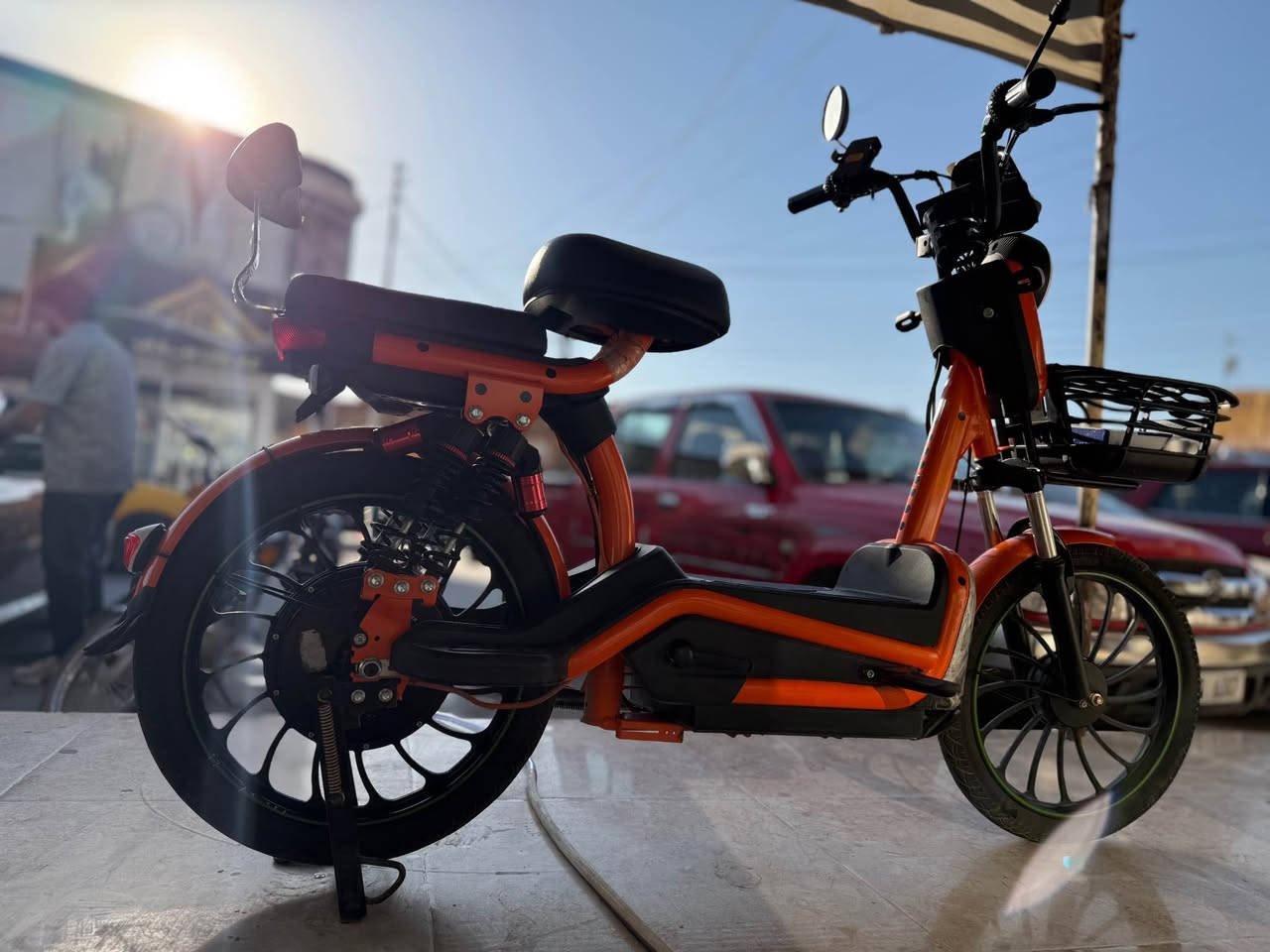 دراجة كهربايية للبيع ٢٠٢٥ شريكة winlle ٥ بطاريات جديد سعر ٢٥٠ بية مجال *********** كركوك, العراق
