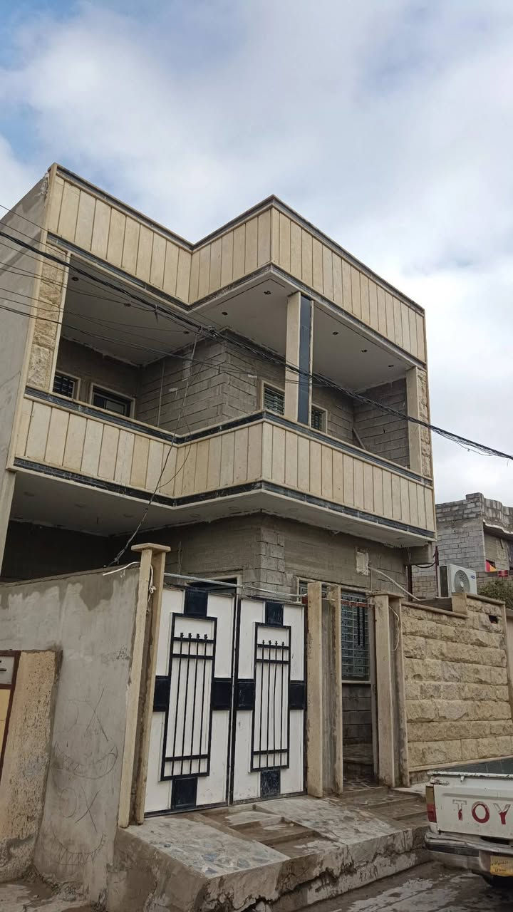 كادر وجهات حلان ومرمر درز وجلي شغل رقم واحد ومغاسل بورسلين ***********
***********
