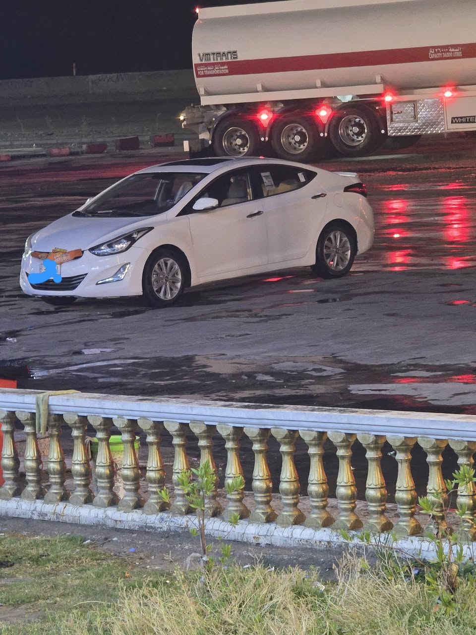 لنترا ٢٠١٥ كفاله من تبديل وضربه فقط حافه لبنيد بي رش خليجي فول محرك ١٨٠٠ رقم بصره سعر ١١٤ بيها مجال ***********
