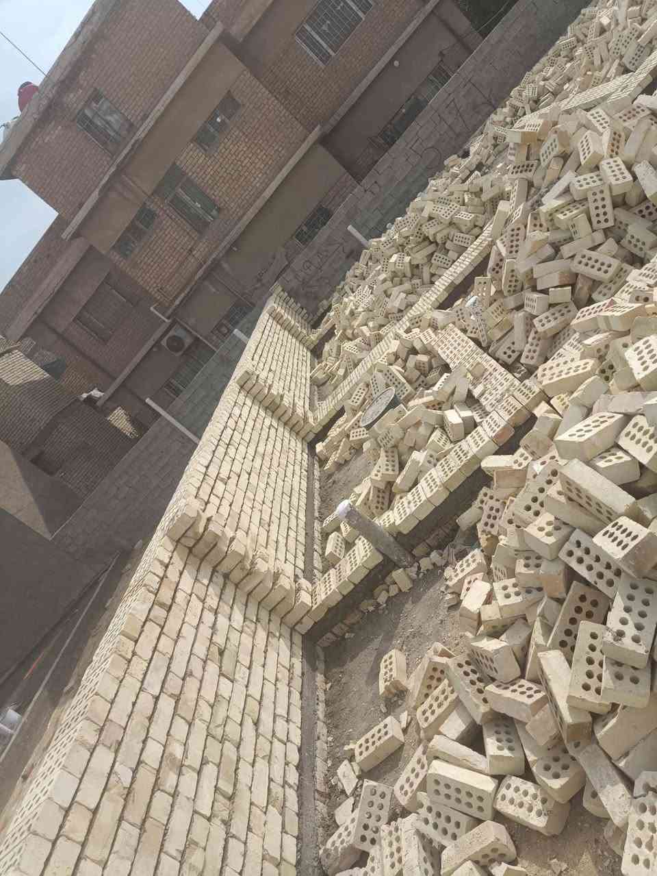 السلام عليكم خلفة بناء بلوك طابوك  شغل درجه 
اولى العمل قطعي عالدبل التواصل اتصال او خاص ***********
***********
