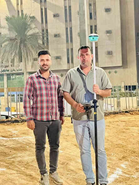 جانب من اعمال مكتب ( ود الهندسي) استمرار مسح وتسقيط احدى الحدائق والمدرجات في مشروع شارع 40 في مركز مدينة الحله باحدث الاجهزة الدقيقة الليزرية GNSS دفرنيشال 🌹🌹
للاستفسار عن جميع الاعمال المساحية التواصل مع الصفحه او الاتصال على الارقام التالية:

*********** اتصال + واتساب 
*********** اتصال
