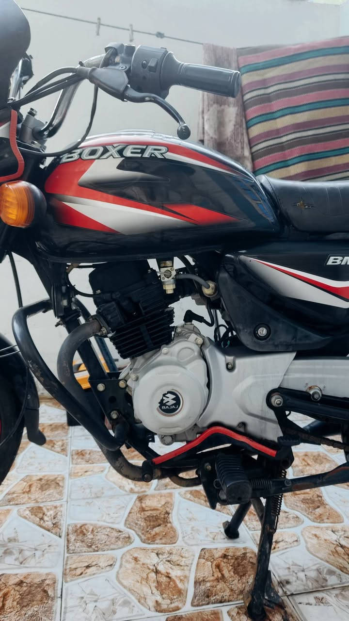 بوكسر 2022 زيرو بعدهة ماشية 3الف فقط مكاني ديالى بعقوبه 
مرقمه وكاملة سعرهة مليونين و200 (الدراجة زيرو مخزنه)  كفاله عاممه 

*********** اتصال 

*********** واتساب
