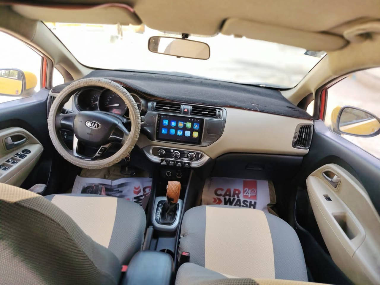 السلام عليكم سيارة ريو خليجي  موديل 15 رقم جديد وهزة جديدة السعر 85 العنوان الامين قرب أسواق كرار الوائلي رقم الموبيل *********** موجود واتساب غير موجود على الفيس الاستفسار الاتصال على الرقم محرك 1600
