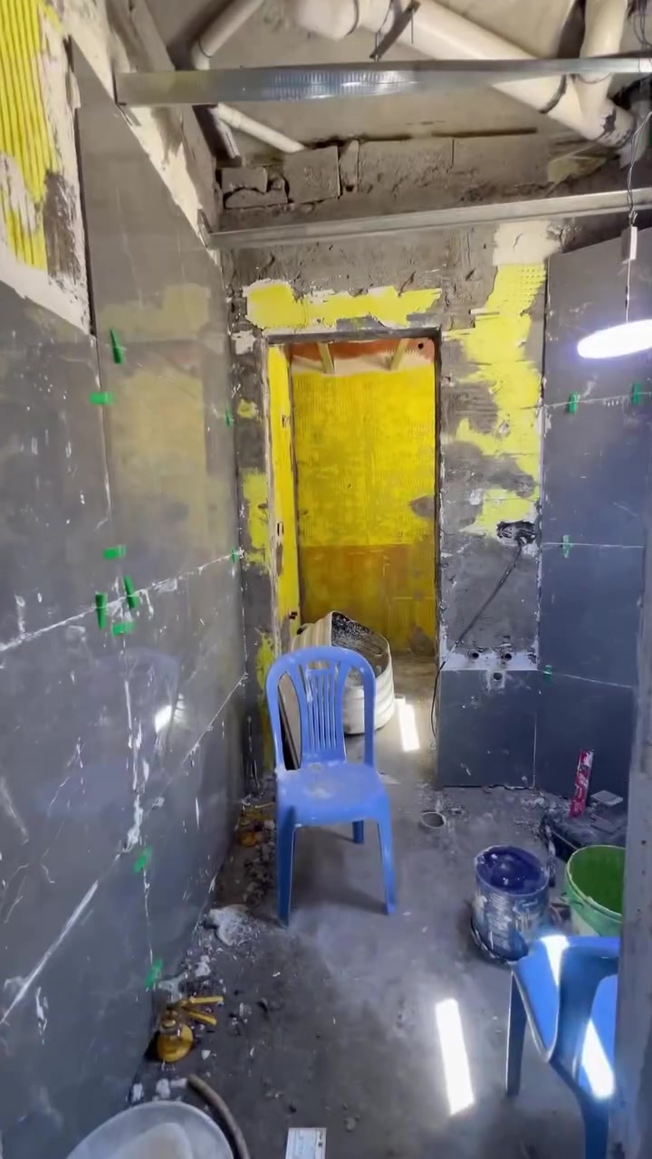 من داخـل مـوقع العمـل🏗️📍
                           مجمع الأمـيرات الأول                

ترميم وإضافات داخـل وخارج المجمعات السكنية 👷🏻‍♂️
للتواصـل والاستفـسار اكثـر📞
***********
***********
