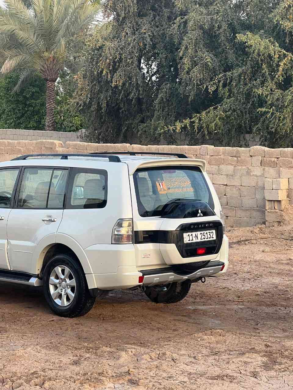 باجيرو مديل 2015  حبتور فول مواصفات 1/1
رقم بغداد

ماشيه 120 الف حقيقي 

هزه وسنويه جديد ل 2029

كير ومحرك بشرط مكفولات برغي ما مفتوح

السياره مكفولة عدا الجاملغ الايسر جهة السايق وشوية من البنيد بدون ايرباك 

المواصفات 

فتحه 

كير 5 نمر

حساس خلفي 

كشنات جلد اصلي 

ثلاث قطع تبريد 

سبعه راكب 

زراك لايت 

لايت زنون اصلي 

دمام خلفي 

تحكم ستيرن جهتين 

كشنات كهرباء 

اشاير بل مري 

مري شفط 

سبير مانازل 

ثلاجة

فور ويل 

مثبت سرعه 

مواصفات الحبتور بعد معروفه 

محرك 3500 برغي ما مفتوح بي 

السعر 189 وبيها مجال بسيط للشراي 

مكان السياره بغداد

رقم الهاتف ***********  الشراي يتصل وبي خير ويتدلل
