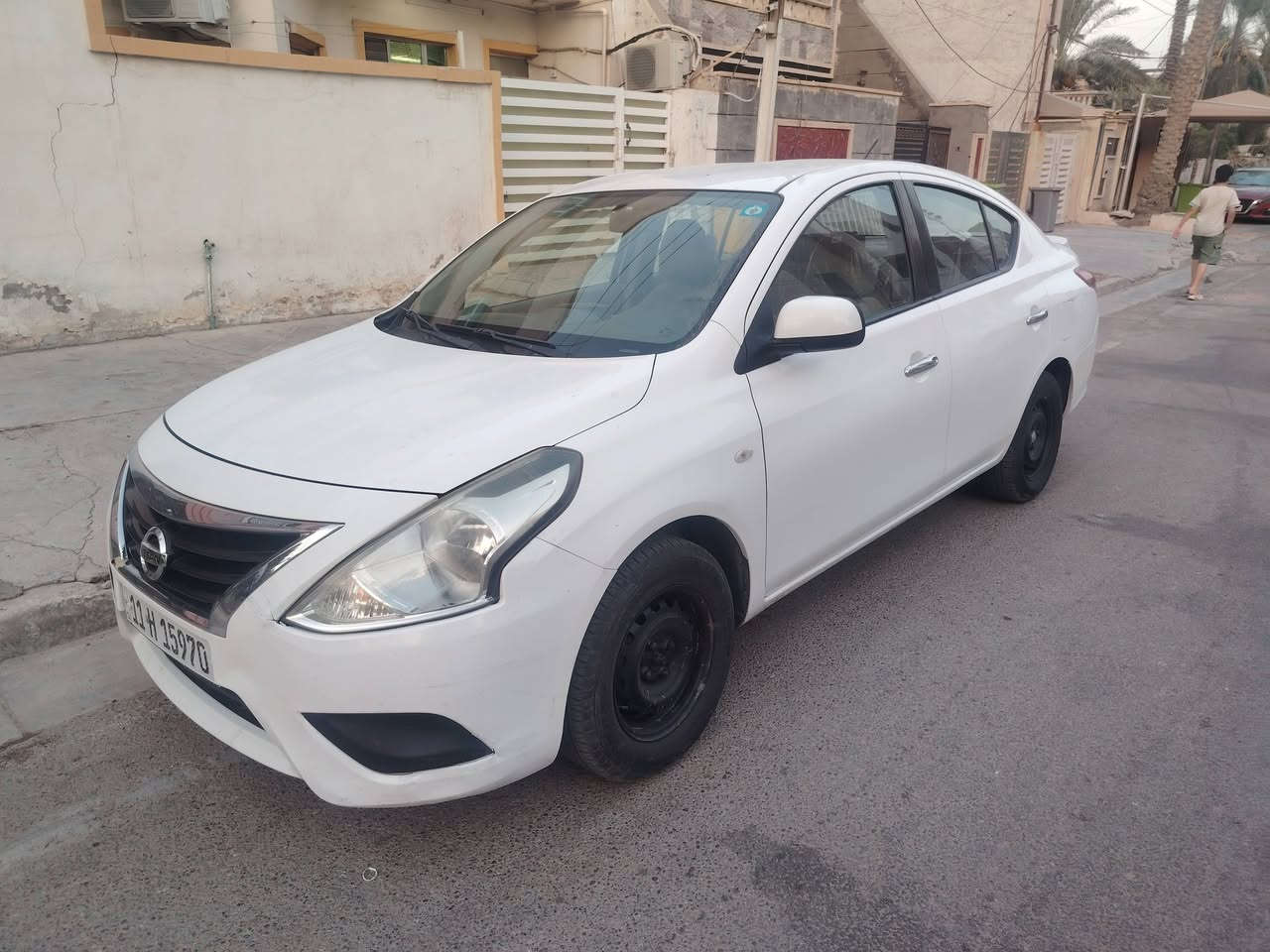 سلام عليكم
سني هندي بليته زركه 
٢٠٢٠
ماشيه ٩٢
رقم بغداد انكليزي سنويه لل٢٠٣٠
كير مكينه صدر تخم تاير تبريد جاهزه السياره
كل تفتصيلها بلفديو
بدون صبغ بدون تبديل
مكانها بغداد العامريه
***********
السعر ١٠٠ وبيها مجال
