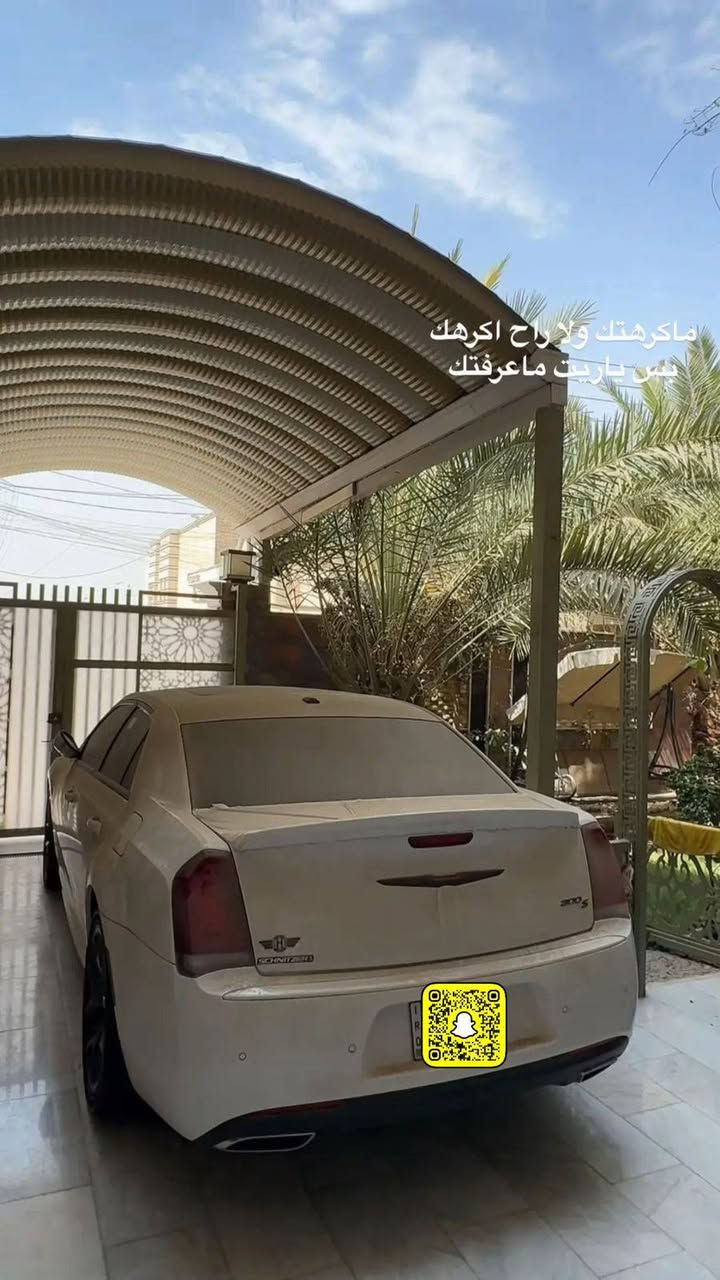 السلام عليكم رمضان كريم أوباما خليجيه بغداد فول 300s موديل ٢٠٢٣ ماشيه ١١الف السيارة جديده 
والباقي في السونر السعر ٣٨٥٠٠ هاتف***********
