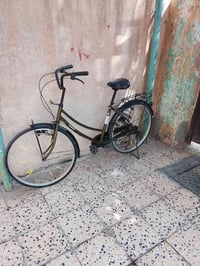 باسكل بناتي • حجم ٢٦ • نضيف