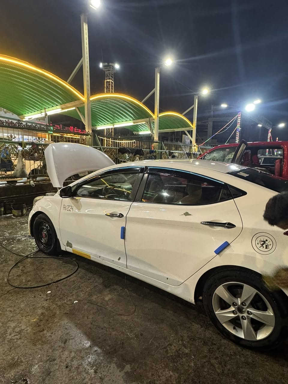 م عليكم النترا 2013 خليجي محرك1600 ماشيه 180 سنويه 2029فقط بيها التكشير واضح بل صور وخياس بل باب الوره والباقي كله شرط الفحص محرك كير تبريد العنوان البصره البهادريه ابي الخصيب  ***********
