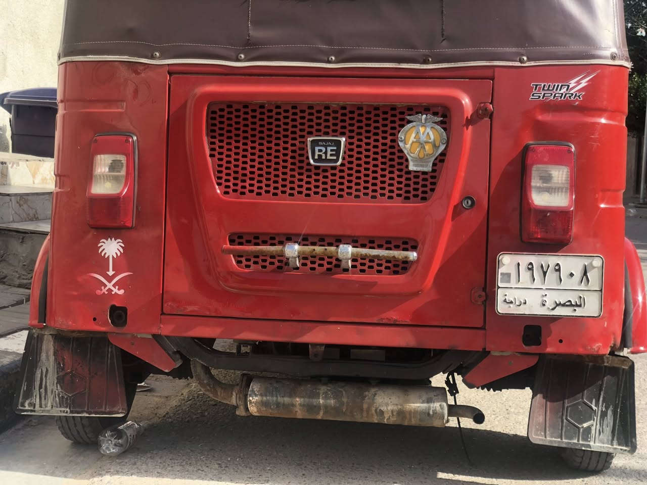 تكتك باجاج ٢٠٢٢ رقم وسنويه المكينه كفاله البدي بي صبغ قليل  كهربائيات شغاله كلها    السعر (8750).           ‭٠٧٧٧ ٨١٧ ٩٦٢٦‬
